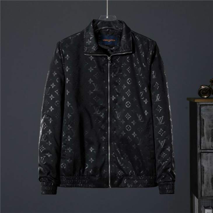 Picture of Louis Vuitton Jackets _SKULVM-3XL3cr0431955